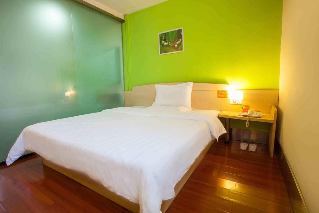 7Days Inn Bazhong Jiangbei Bus Station Centre Номер фото
